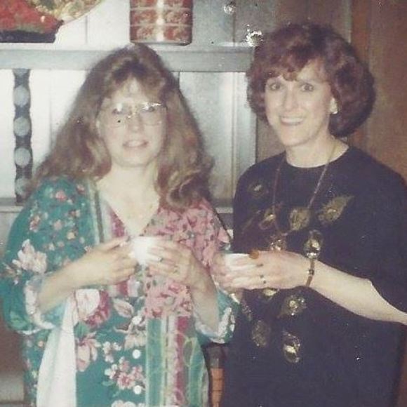 Meet your Posher, Donna - Picture 1 of 1